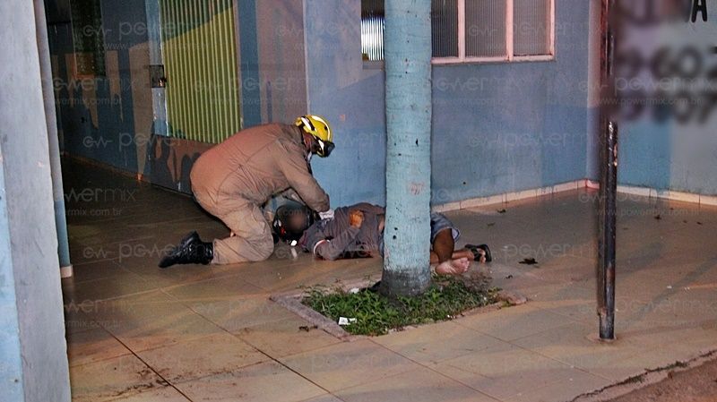 Homem é assassinado com mais de 10 tiros na porta de casa em MT 