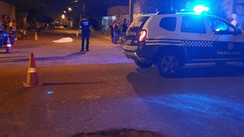 Motociclista morre após passar por buraco e perder o controle do veículo