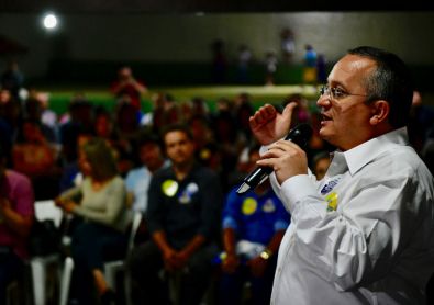Taques reconhece erro em confronto com servidores e descarta mudar expediente