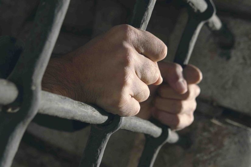  Corretor que atuava ilegalmente na venda de imóveis é conduzido em operação