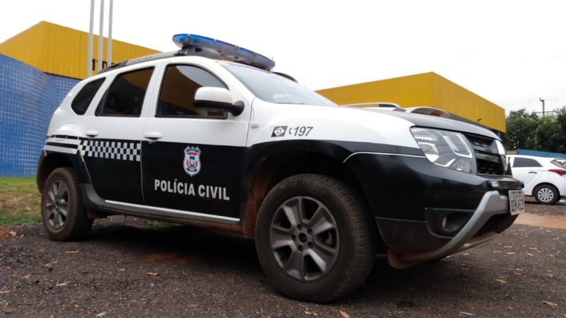 Padrasto é preso por abusar de enteadas de 10 e 13 anos 