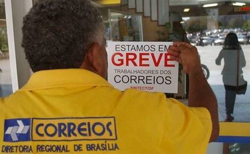 Sindicato de empregados dos Correios mantém greve e convoca ato para o dia 3