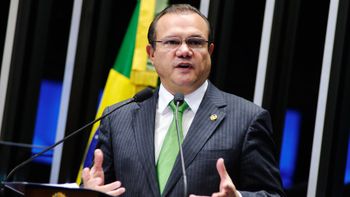 Nova planilha apreendida mostra repasse de R$ 300 mil a Fagundes