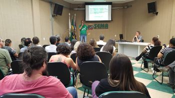 Servidores da Sema delibera indicativo de greve e cruzam os braços nesta sexta (14)