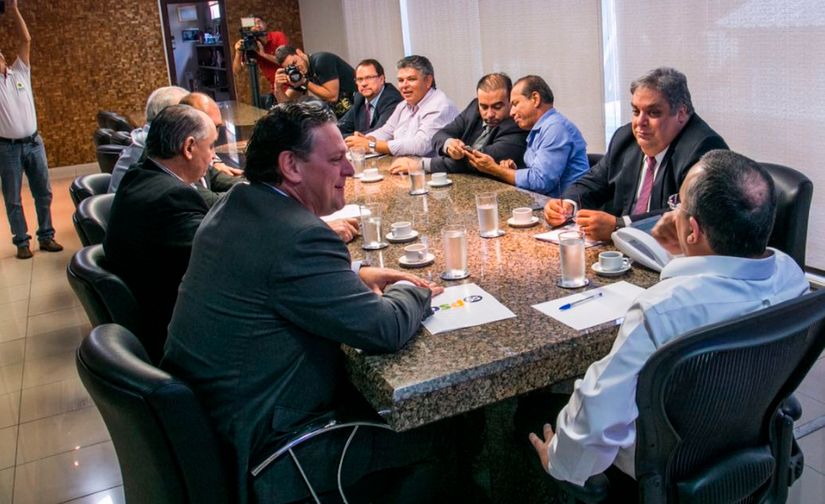 PSD reafirma lealdade e cobra maior diálogo do Governo com deputados
