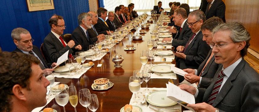  Mato Grosso tem condições de alimentar o mundo, diz Medeiros no Itamaraty