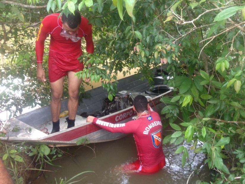 Jovem morre após saltar de ponte durante diversão em rio no interior 