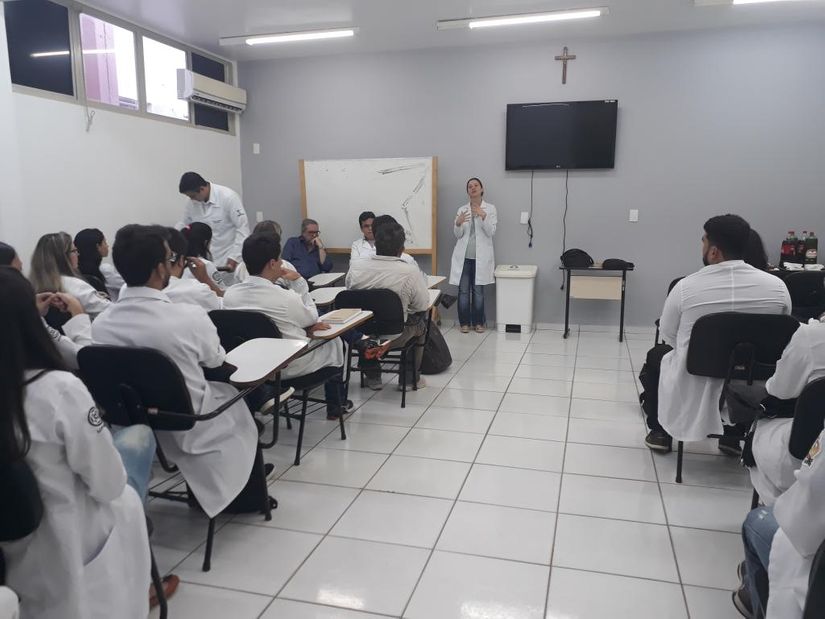 Hospital Regional de Rondonópolis recebe alunos de Medicina que vão começar o internato