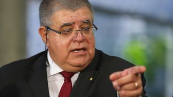 Ministro diz que liberação de R$ 2 bilhões não está associada a apoio político