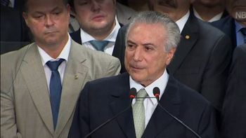 Presidente interino fala em “estabilização do rombo” e deve definir propostas nesta terça (5)