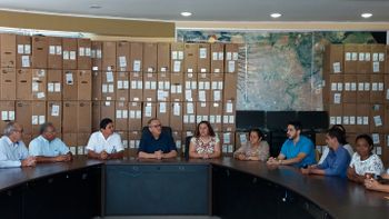 Zé do Pátio entrega 170 computadores para o programa “Prontuário Eletrônico”