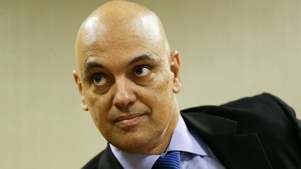 Alexandre de Moraes vota a favor de deputados estaduais