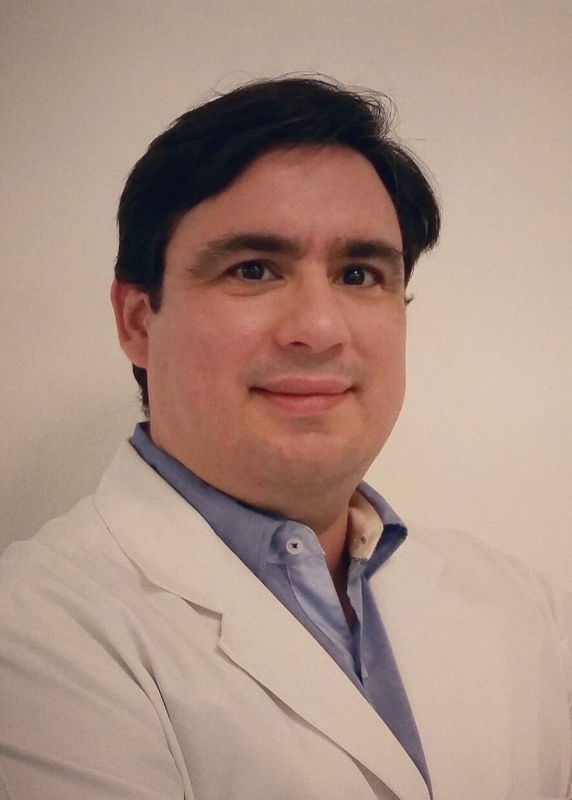 Homem também pode fazer abdominoplastia para retirar flacidez da barriga?