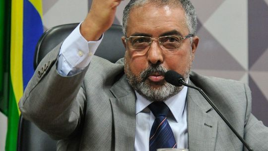 PEC muda regras para concursos públicos