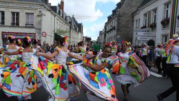 Grupo Flor Ribeirinha apresenta no Festival de Montoire na França