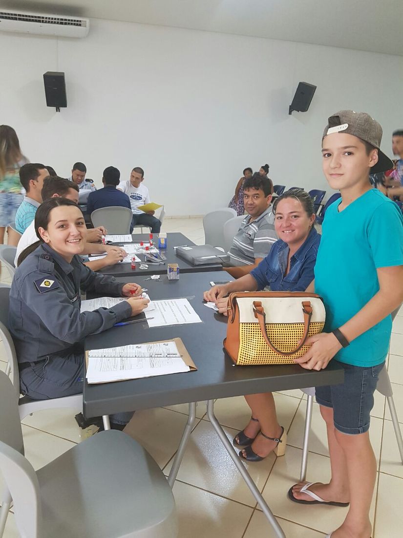 Escolas militares Tiradentes abrem processos seletivos
