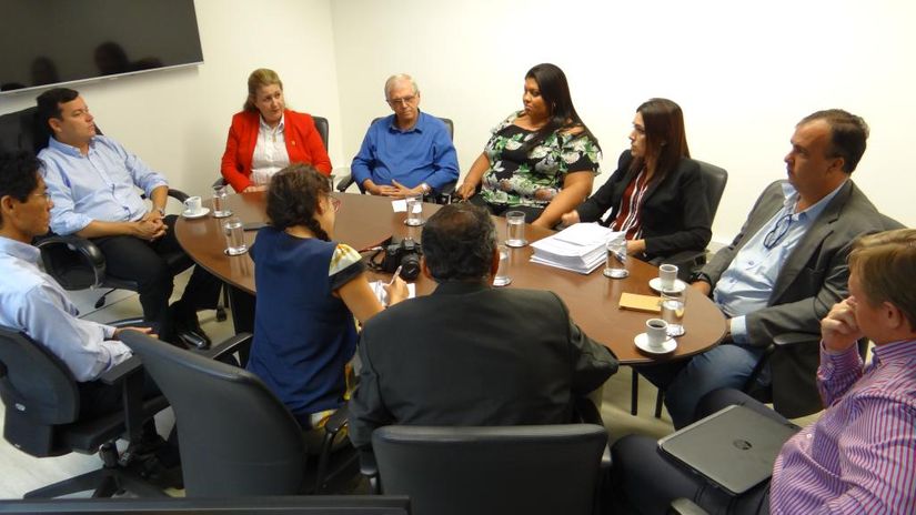 Unemat entrega à CGE-MT documentação sobre providências implementadas