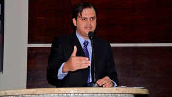 Lei sancionada garante reforma e construção de pontos de ônibus, táxi e mototáxi