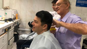 Medeiros apara topete antes de extensa agenda em Mato Grosso e sobra até para Dilma
