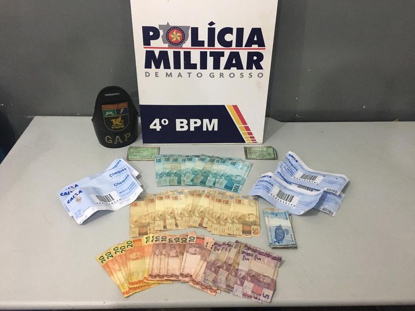 PM intercepta bandidos durante roubo a residência e recupera objetos roubados 