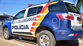Bandidos usam carro com adesivo de deputado para cometer roubo