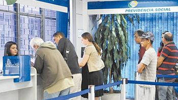 Trabalhador que deixou de contribuir com INSS pode voltar a ter auxílio-doença