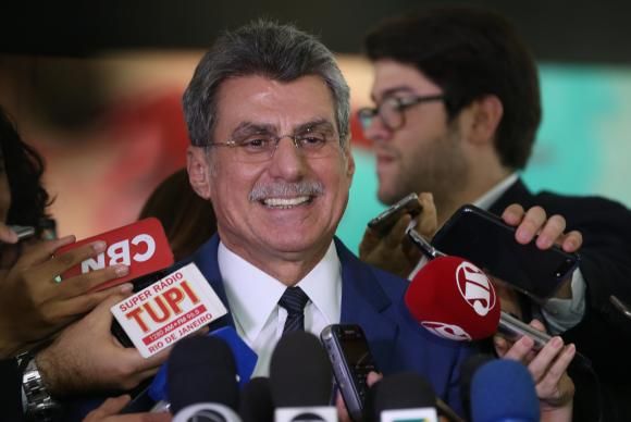 Jucá diz que “está tudo pronto” para votação de PEC nesta terça