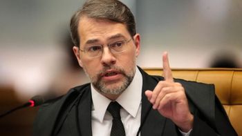 "Democracia é jogo difícil de ser jogado", diz Toffoli