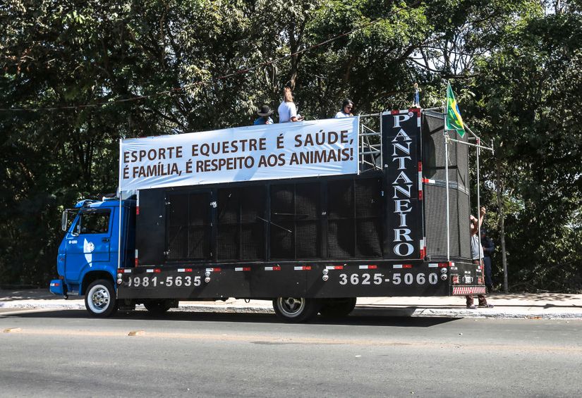 Deputados discutem com MPE lei de prática equestre em MT