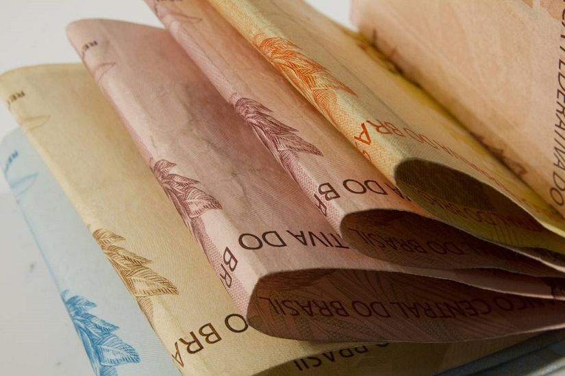 Investir na poupança em 2018 deve ser uma tendência, diz especialista