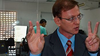 Juiz da 46º zona eleitoral faz balanço inicial do dia de votação 