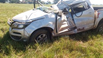 Médica morre e mãe fica ferida após caminhonete capotar na MT-343
