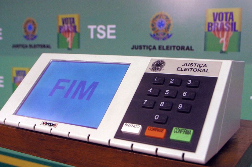 Justiça encontra doações de pessoas mortas em campanhas políticas