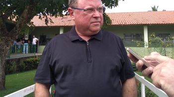 Maggi vota em Rondonópolis e analisa cenário nacional polarizado