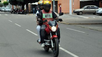 Mais dois anos de vida útil para as motos que transportam passageiros