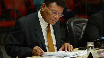 Vereador reage a assalto e atira em criminosos na Vila Birigui