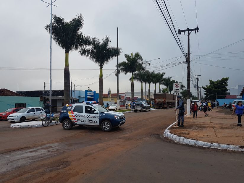 Motociclista perde controle, cai e tem cabeça esmagada por carreta em MT 
