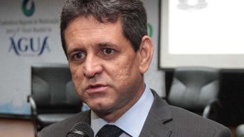 Ministro do Meio Ambiente manifesta preocupação com fusão de pastas