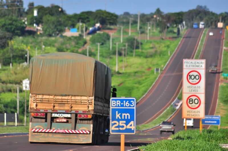 MPT quer proibir jornada de trabalho de 12 horas para motoristas de transporte de cargas de MT