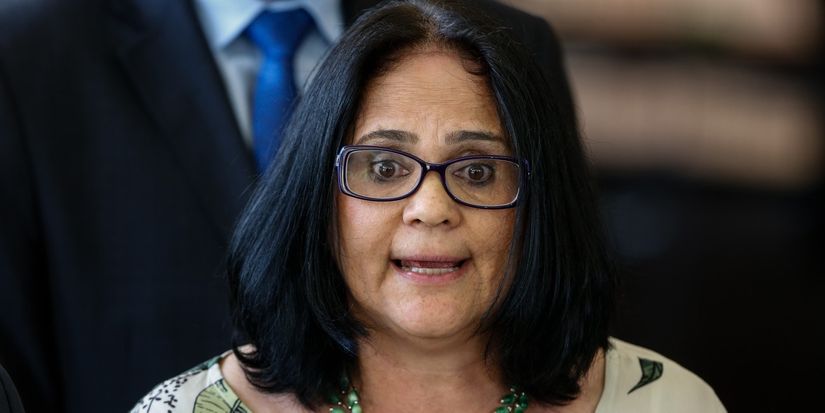 Reportagem denuncia suposto sequestro de ministra em aldeia do MT
