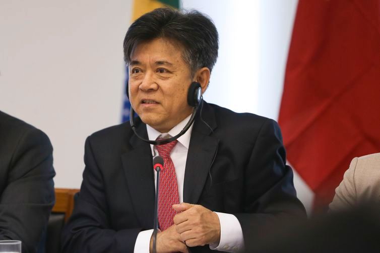 China está disposta a negociar sobretaxas a produtos do Brasil