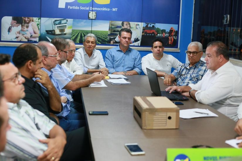 Em eleição, Fávaro se mantém como presidente do PSD no Estado