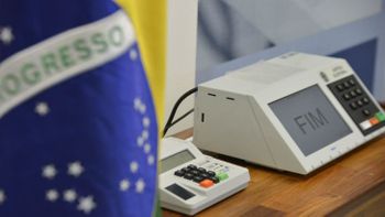 CNJ afasta juiz que planejava determinar recolhimento de urnas