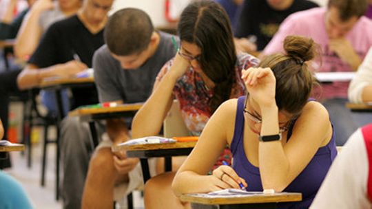 Mais três universidades de Portugal passam a aceitar nota do ENEM para ingresso de  brasileiros