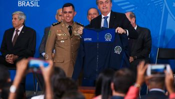 Governo lança programa para escolas cívico-militares