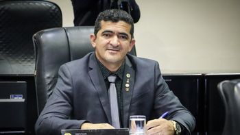 Deputado acusa governo de não dialogar com servidores públicos e políticos