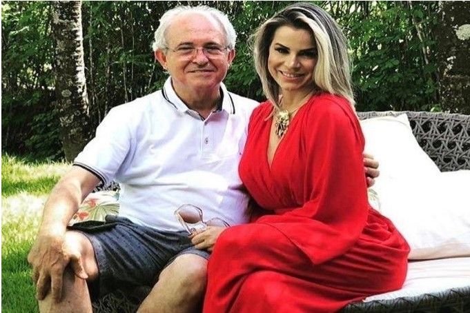 Adilton Sachetti declara paixão em rede social