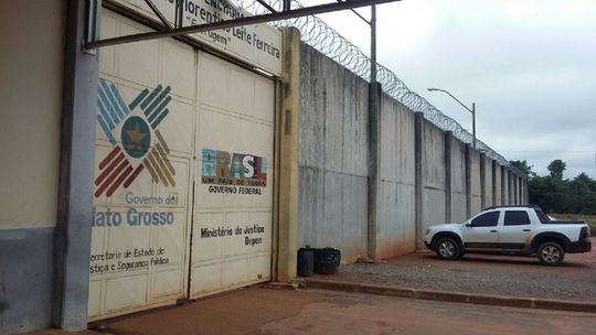Detento é encontrado enforcado dentro de cela do presídio Ferrugem 