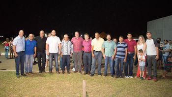 Prefeitura inaugura iluminação pública esperada há vinte anos