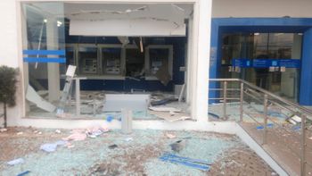 Agência da Caixa é danificada após criminosos explodirem caixas eletrônicos em Cuiabá